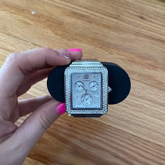 Express | Accessories | Express Watch Silver Brand New  display picture 2